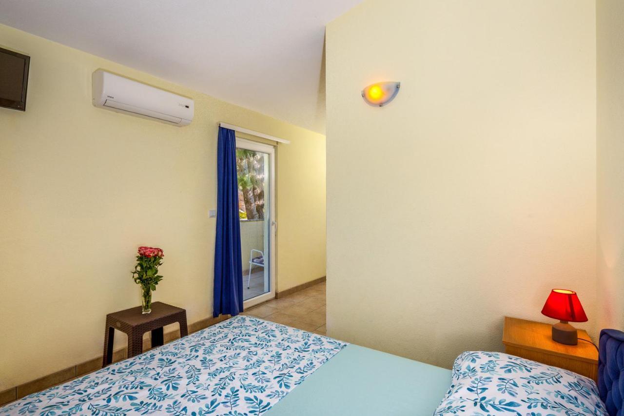 Apartments & Restaurant Galeb Marusici  المظهر الخارجي الصورة