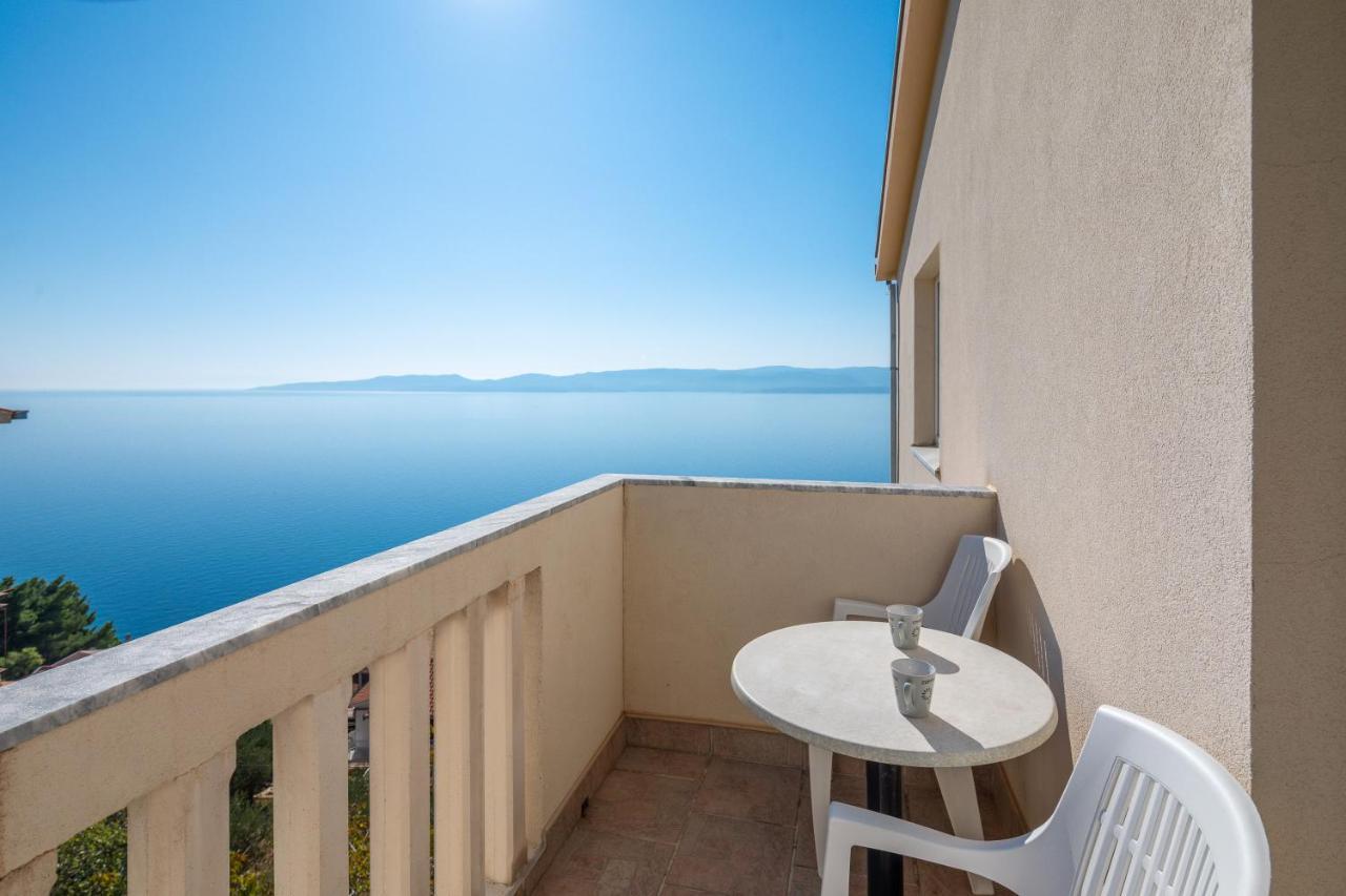 Apartments & Restaurant Galeb Marusici  المظهر الخارجي الصورة